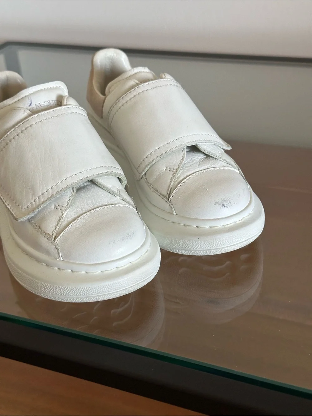Alexander McQueen Kids Oversized Velcro Leather Sneakers EU 26